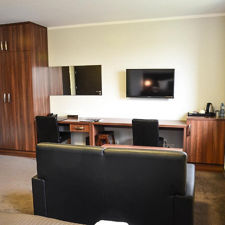 Hotel Level Rypin Extérieur photo